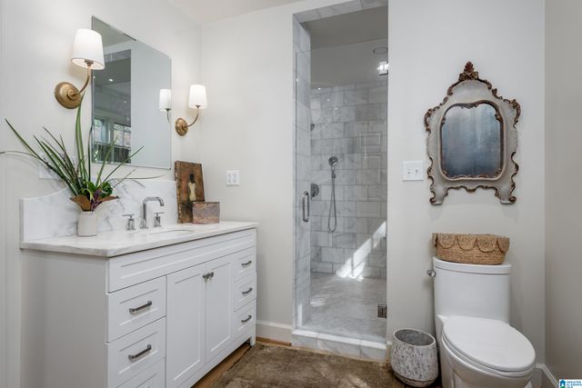 5 RIDGE DRIVE, Mountain Brook, AL 35213