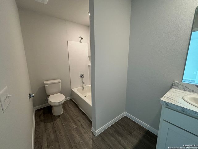 2242 Dry Moss Way, San Antonio, TX 78224