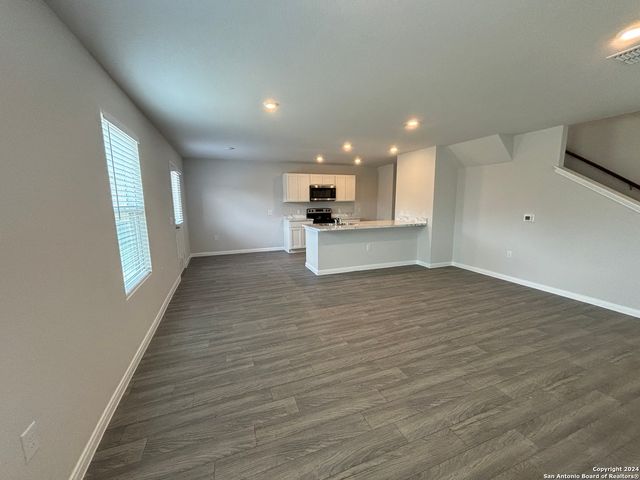 2242 Dry Moss Way, San Antonio, TX 78224
