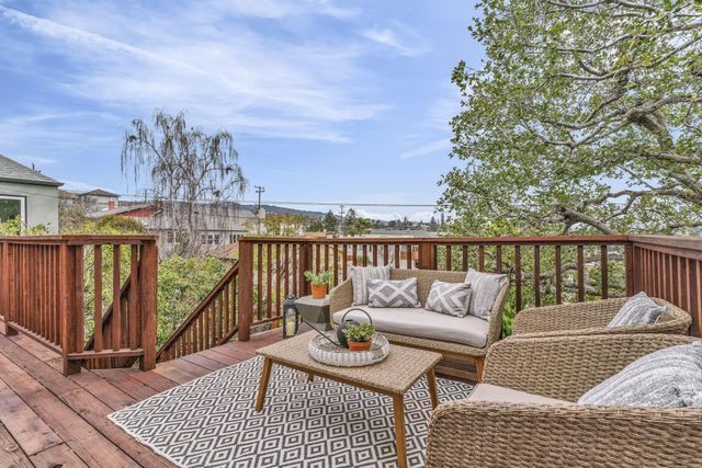 950 Scott St, Oakland, CA 94610