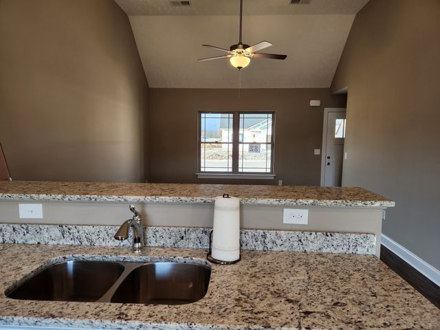 3005 Upstream Road, Christiana, TN 37037