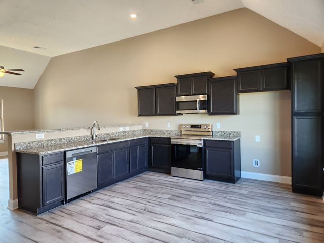 3005 Upstream Road, Christiana, TN 37037