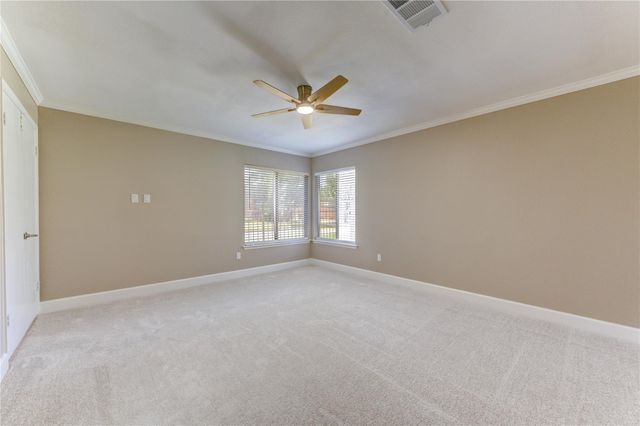 6102 W Airport Boulevard 18, Houston, TX 77035