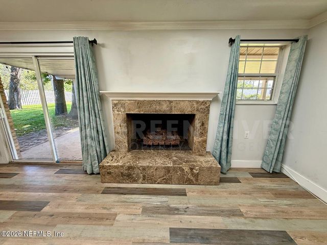 2 FAIRWAY Road, Jacksonville Beach, FL 32250