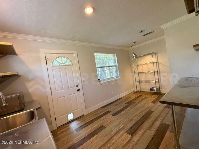 2 FAIRWAY Road, Jacksonville Beach, FL 32250