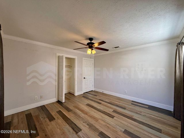 2 FAIRWAY Road, Jacksonville Beach, FL 32250