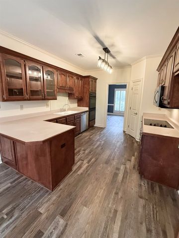 756 CRESTOVER DR, Collierville, TN 38017