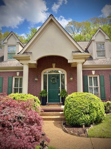 756 CRESTOVER DR, Collierville, TN 38017