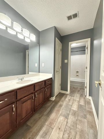 756 CRESTOVER DR, Collierville, TN 38017