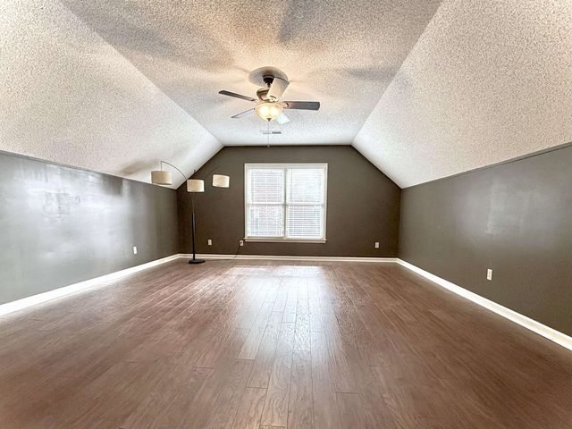 756 CRESTOVER DR, Collierville, TN 38017