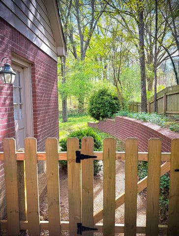 756 CRESTOVER DR, Collierville, TN 38017