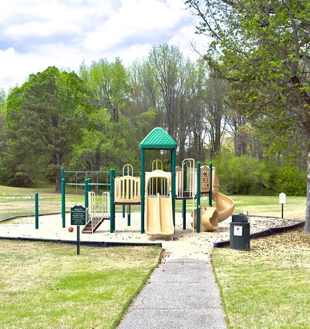 756 CRESTOVER DR, Collierville, TN 38017