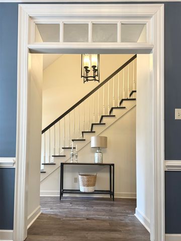 756 CRESTOVER DR, Collierville, TN 38017