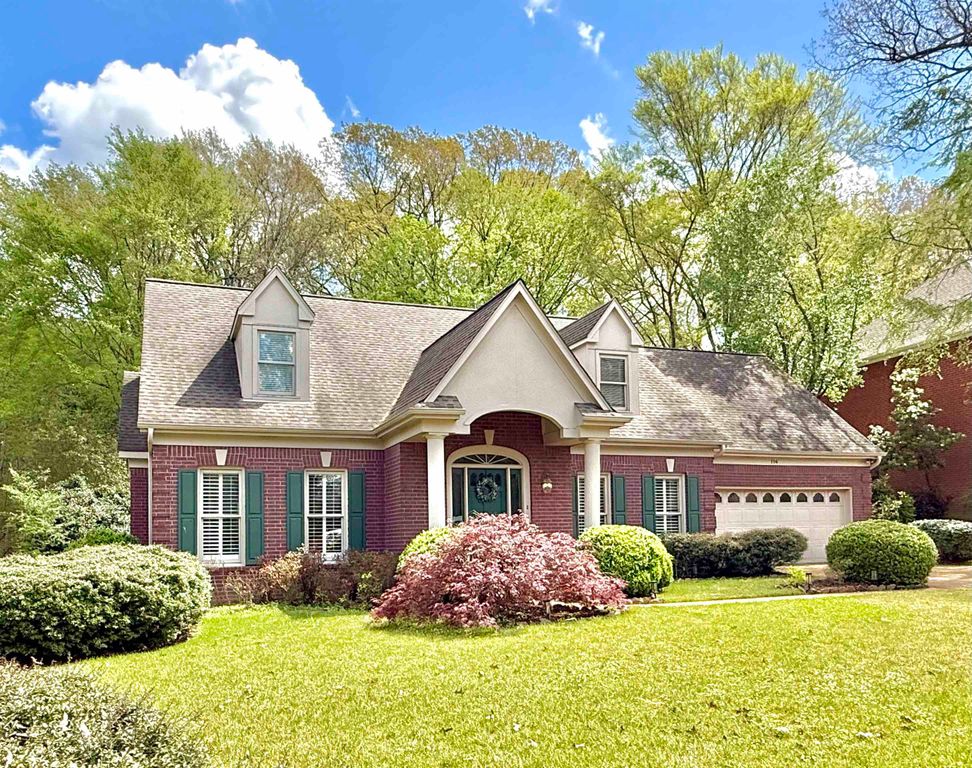 756 CRESTOVER DR, Collierville, TN 38017