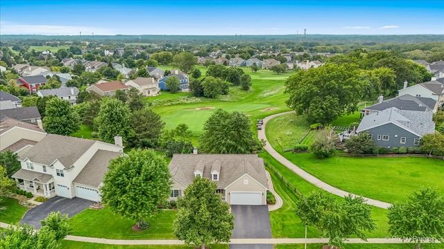 341 Foxford Drive, Cary, IL 60013