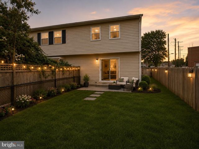 1205 E 43RD ST, Baltimore, MD 21239