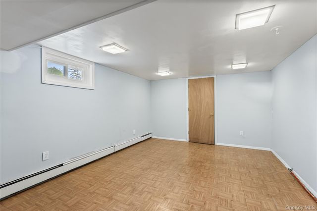 11 Marlboro Lane, East Islip, NY 11730