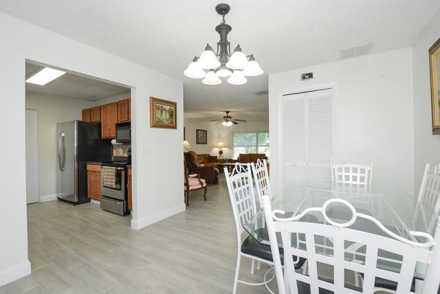 5409 Sunset Boulevard, Fort Pierce, FL 34982