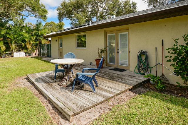 5409 Sunset Boulevard, Fort Pierce, FL 34982