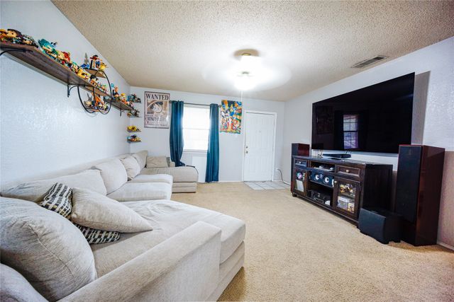 600 Pratt Road, Red Oak, TX 75154