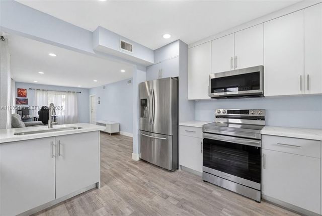 440 E 37th Street, Hialeah, FL 33013