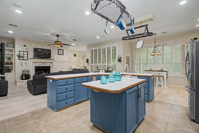 3558 S Nolan River Road, Cleburne, TX 76033
