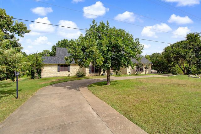 3558 S Nolan River Road, Cleburne, TX 76033