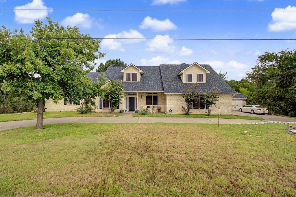 3558 S Nolan River Road, Cleburne, TX 76033