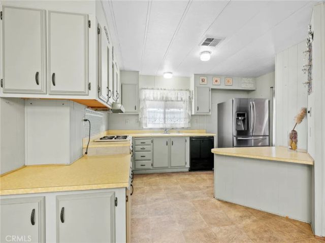 11414 Serra 21, Apple Valley, CA 92307