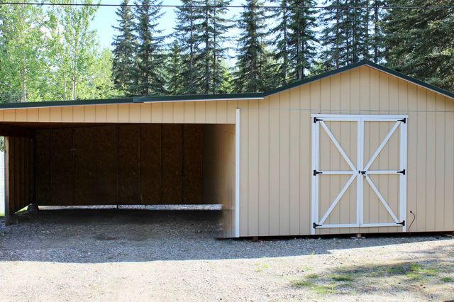3361 WHITE SPRUCE DRIVE, North Pole, AK 99705