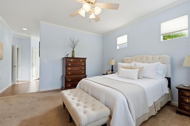 1631 Kamm Avenue, Kingsburg, CA 93631