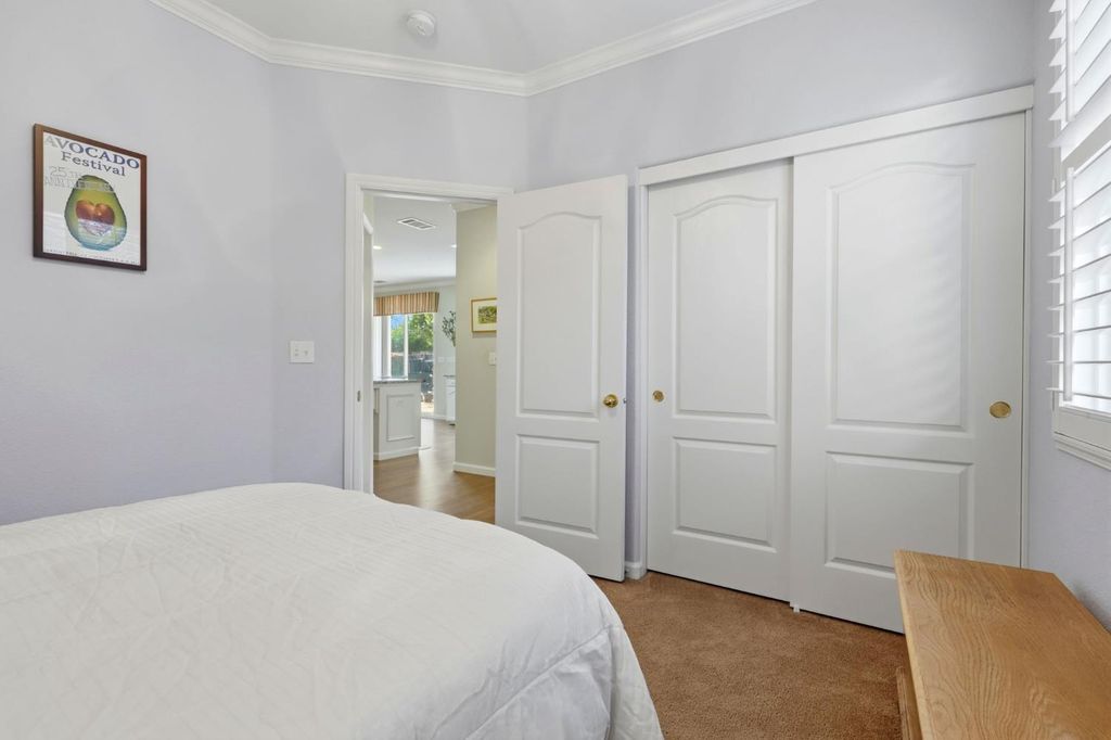 Image 27 of property listing at 1631 Kamm Avenue, Kingsburg, CA 93631