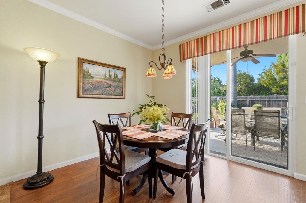 Image 34 of property listing at 1631 Kamm Avenue, Kingsburg, CA 93631