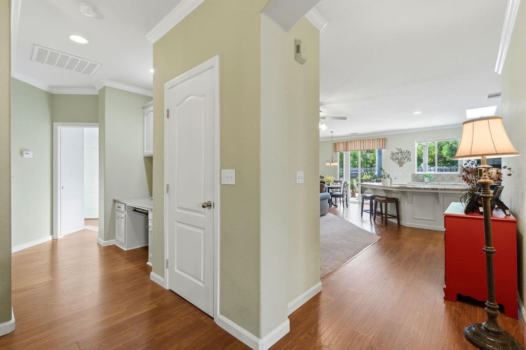 Image 45 of property listing at 1631 Kamm Avenue, Kingsburg, CA 93631