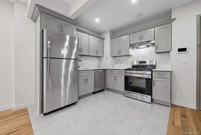 444 Graham Avenue 4F, Brooklyn, NY 11211