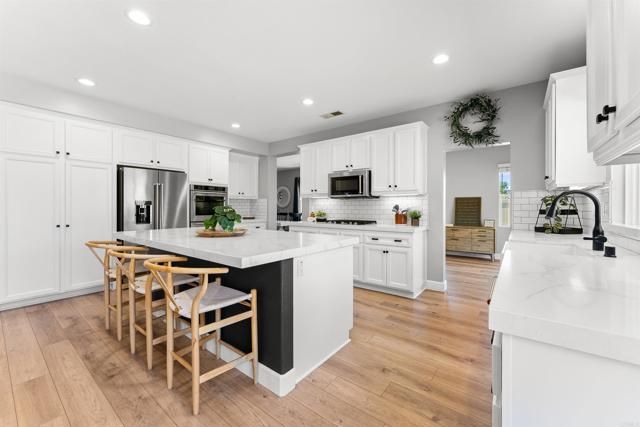 722 Banyan Court, San Marcos, CA 92069