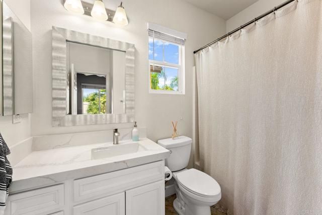 722 Banyan Court, San Marcos, CA 92069