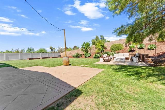 722 Banyan Court, San Marcos, CA 92069