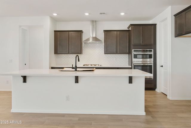 19028 W ROSE Lane, Waddell, AZ 85355