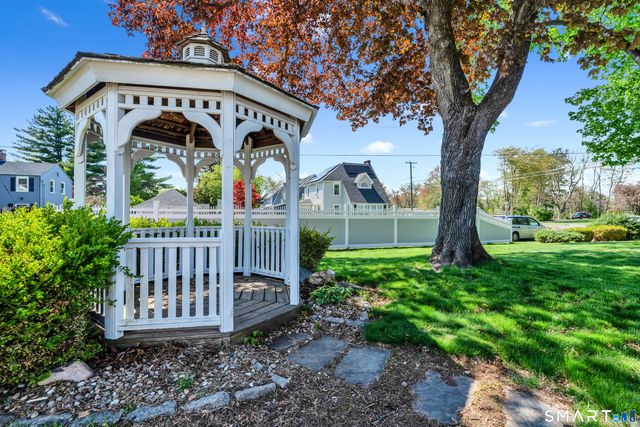 59 Robbins Avenue, Newington, CT 06111