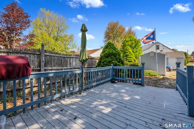 59 Robbins Avenue, Newington, CT 06111