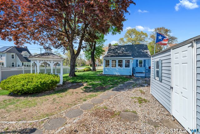 59 Robbins Avenue, Newington, CT 06111