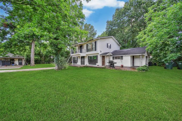 1206 N Cleveland Street, Dayton, TX 77535
