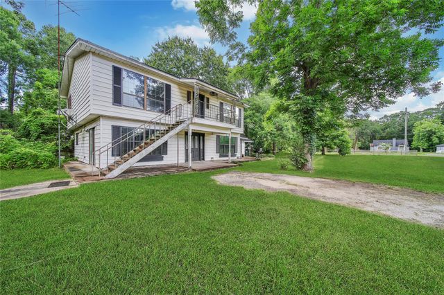 1206 N Cleveland Street, Dayton, TX 77535