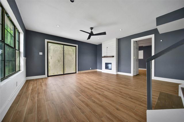 1206 N Cleveland Street, Dayton, TX 77535