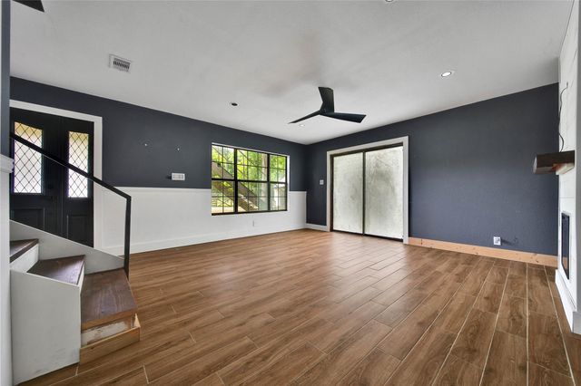 1206 N Cleveland Street, Dayton, TX 77535