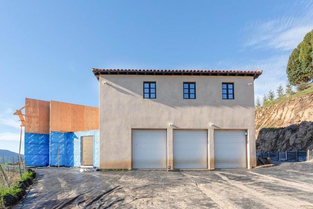 304 Country Club, Carmel Valley, CA 93924