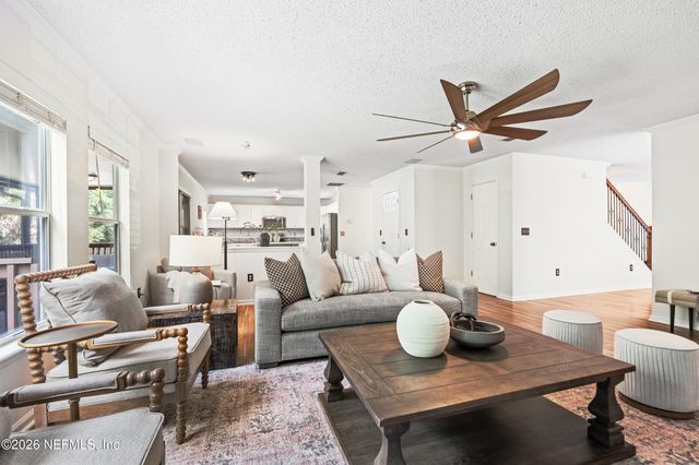13469 ASHFORD WOOD Court E, Jacksonville, FL 32218