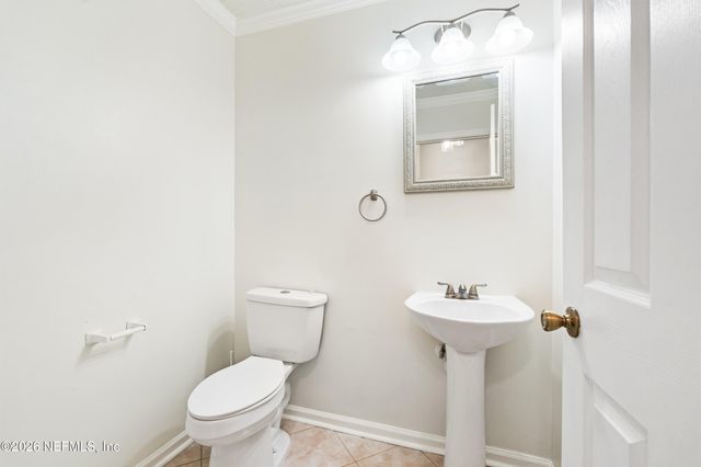13469 ASHFORD WOOD Court E, Jacksonville, FL 32218
