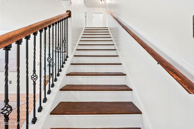 13469 ASHFORD WOOD Court E, Jacksonville, FL 32218
